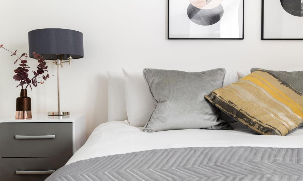 Spacious And Modern 4 Bed Apartment Next To Borough Station London Luaran gambar