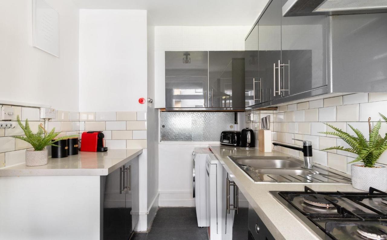 Spacious And Modern 4 Bed Apartment Next To Borough Station London Luaran gambar
